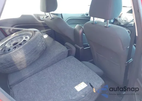 2015 Ford Fiesta Se z USA, uszkodzony, nr VIN 3FADP4BJ7FM223982